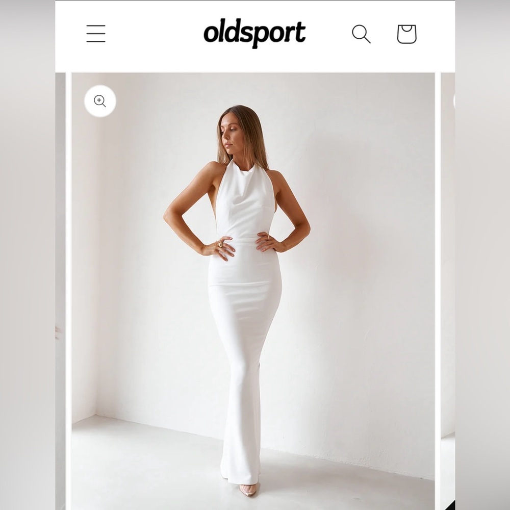 Oldsport the backless gown
